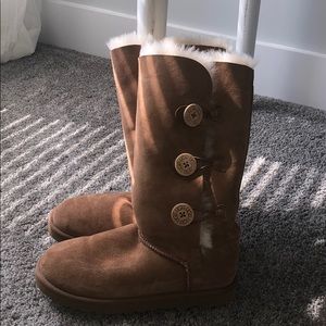 tan ugg boots